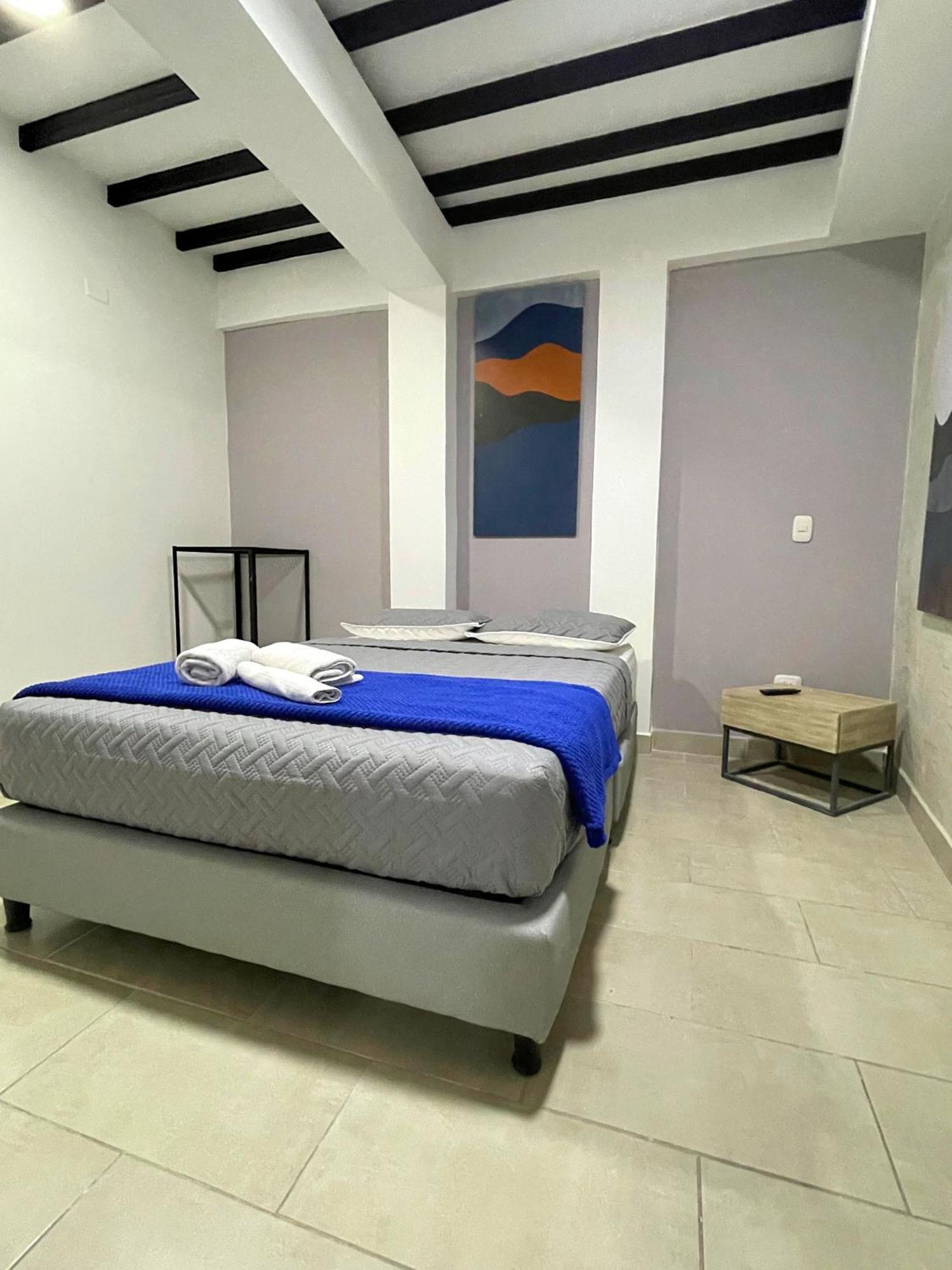 M1145 Aparta Loft 佩雷拉 外观 照片