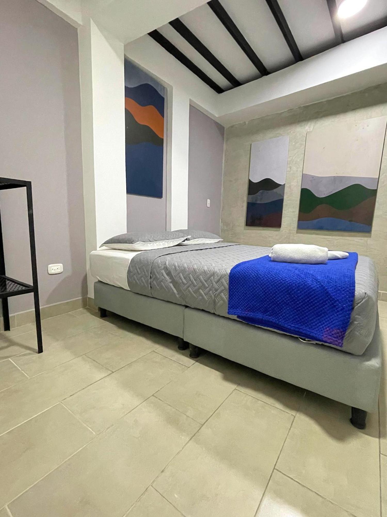 M1145 Aparta Loft 佩雷拉 外观 照片